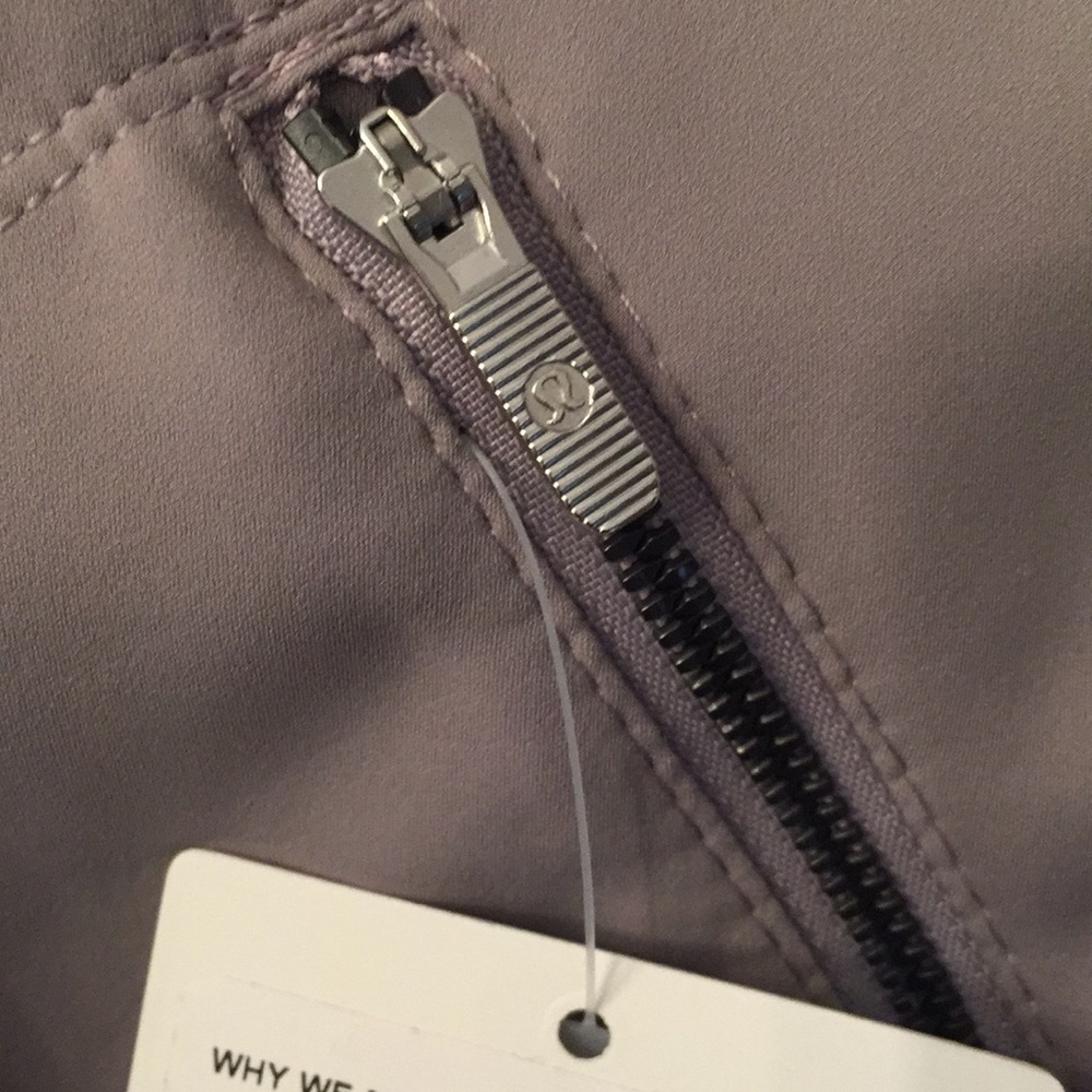 BNWT Lululemon Swept Along Jacket - Picture 7 of 7